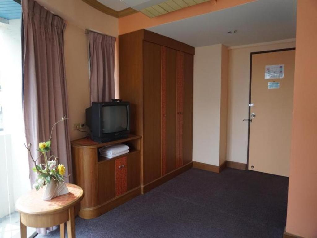 Tanaphat Hatyai Hotel Hatjaj Kültér fotó