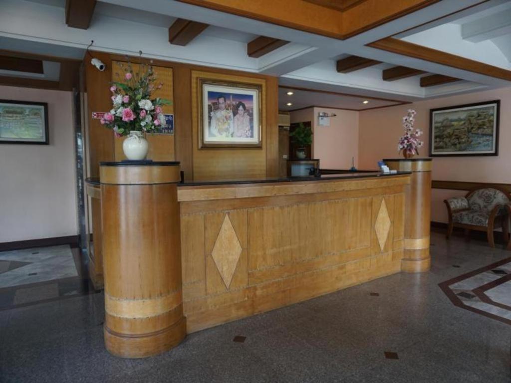Tanaphat Hatyai Hotel Hatjaj Kültér fotó