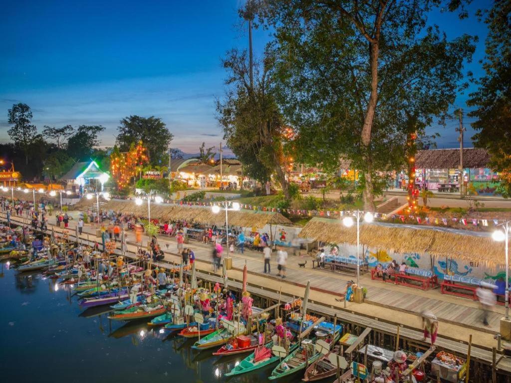 Tanaphat Hatyai Hotel Hatjaj Kültér fotó