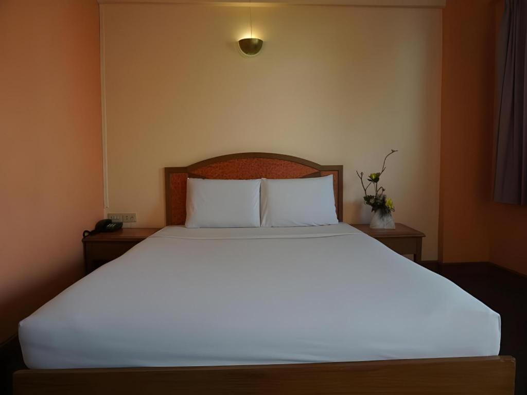 Tanaphat Hatyai Hotel Hatjaj Kültér fotó