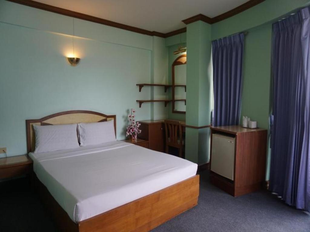 Tanaphat Hatyai Hotel Hatjaj Kültér fotó